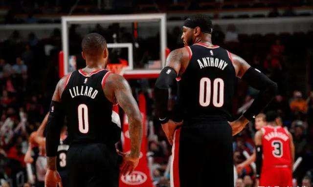  艾顿统治禁区开拓者主场轻取鹈鹕